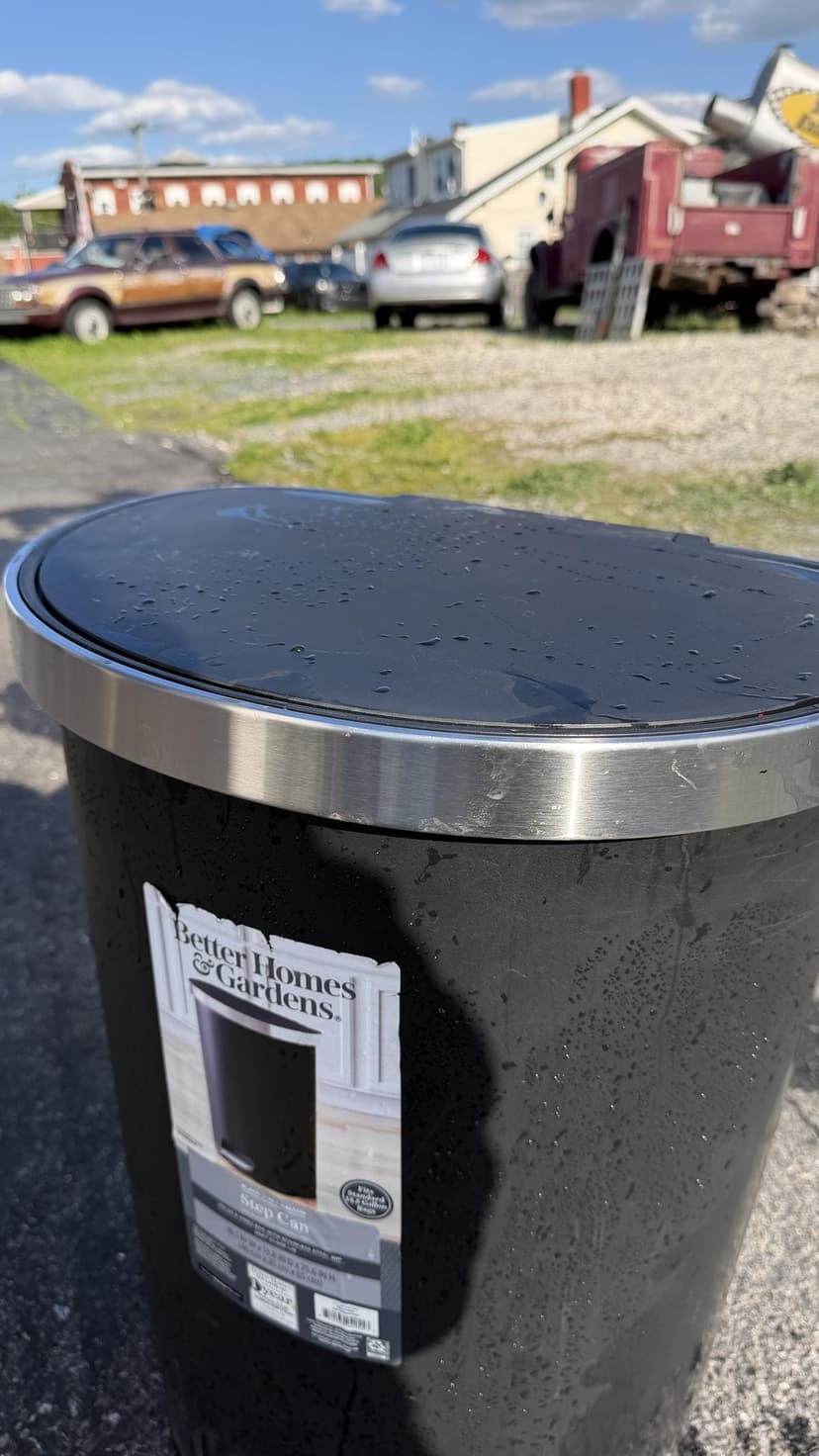 Bin cleaning service